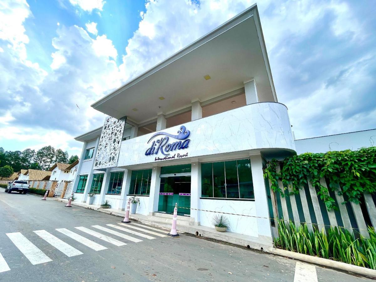 Di Roma Internacional Resort Apartamentos Para Temporada Caldas Novas Exteriér fotografie
