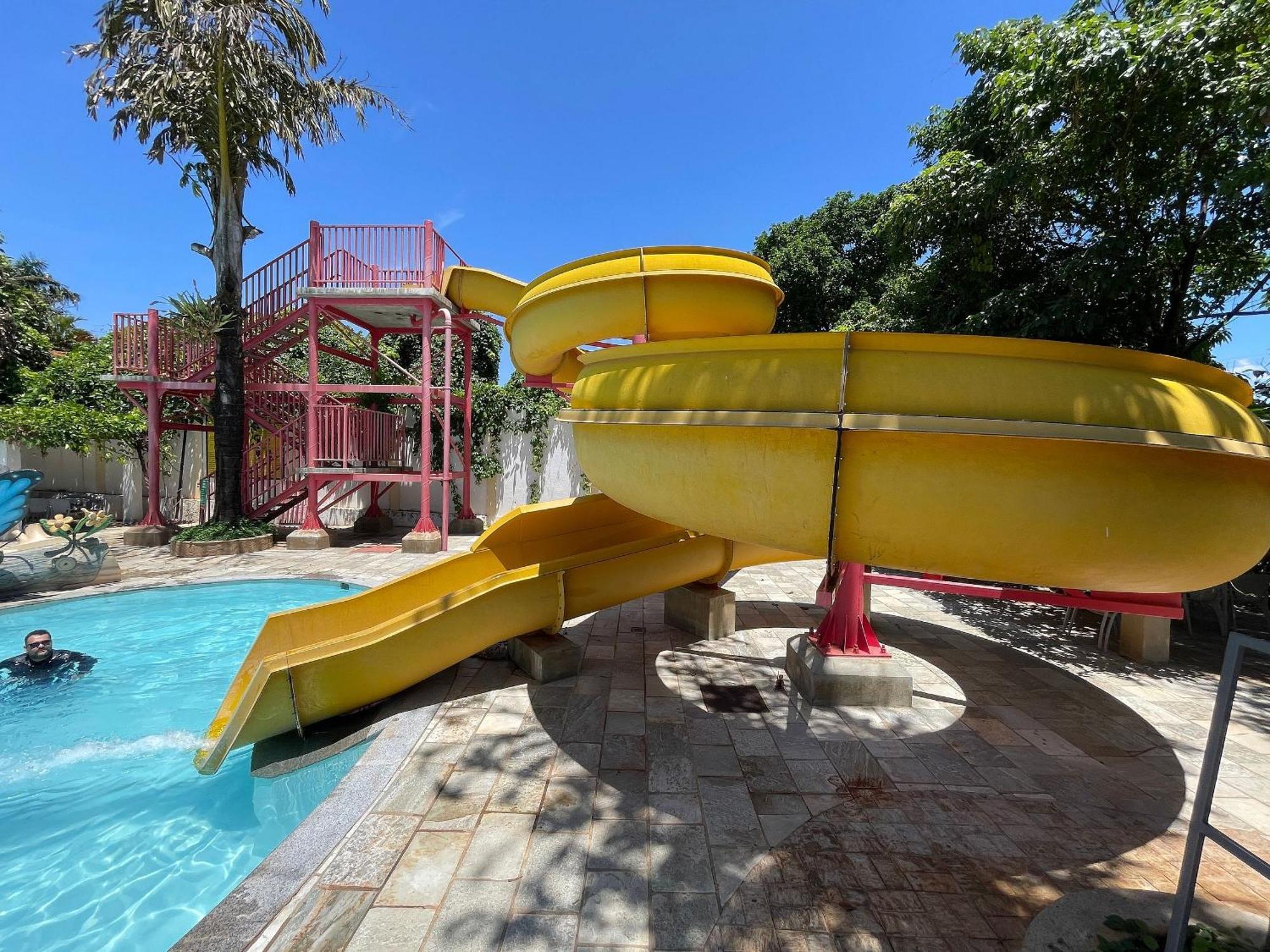 Di Roma Internacional Resort Apartamentos Para Temporada Caldas Novas Exteriér fotografie